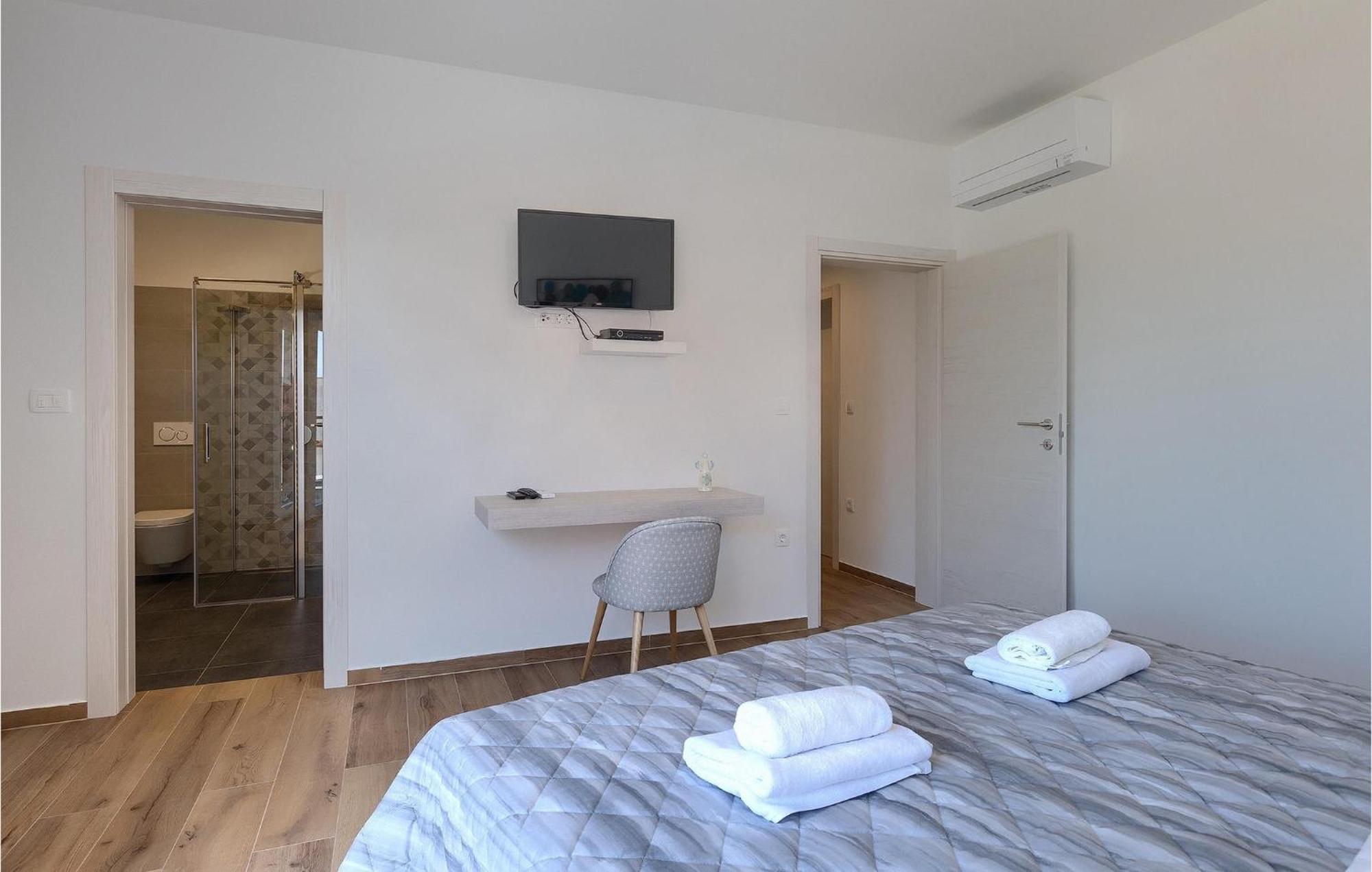 Holiday home Moderna Pula