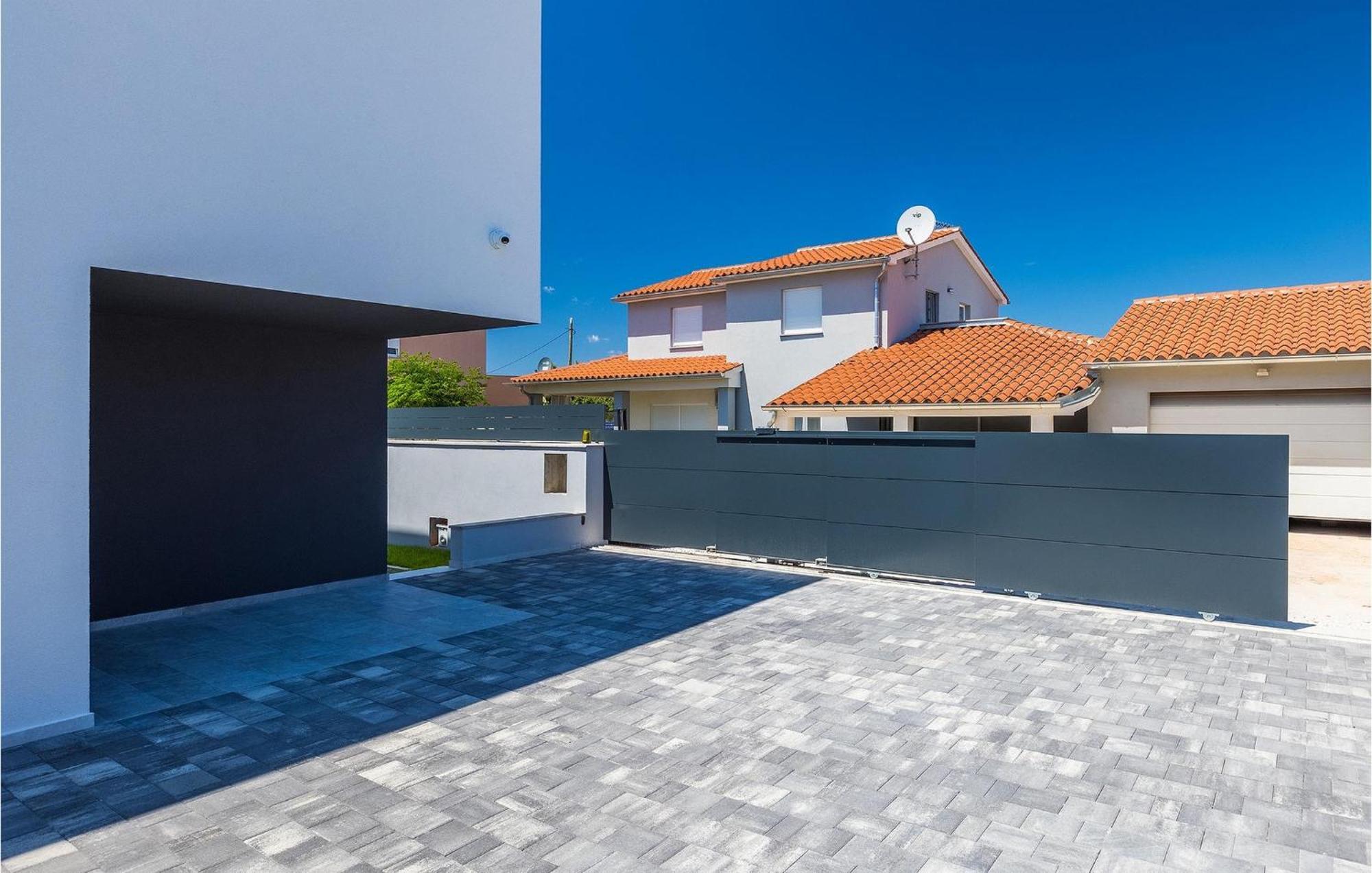 Holiday home Moderna Pula